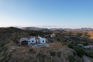 Photo_1080295464_DJI_40_jpg_7194727_0_2023515204358_photo_preview Photo_1080295464_DJI_40_jpg_7194727_0_2023515204358_photo_preview